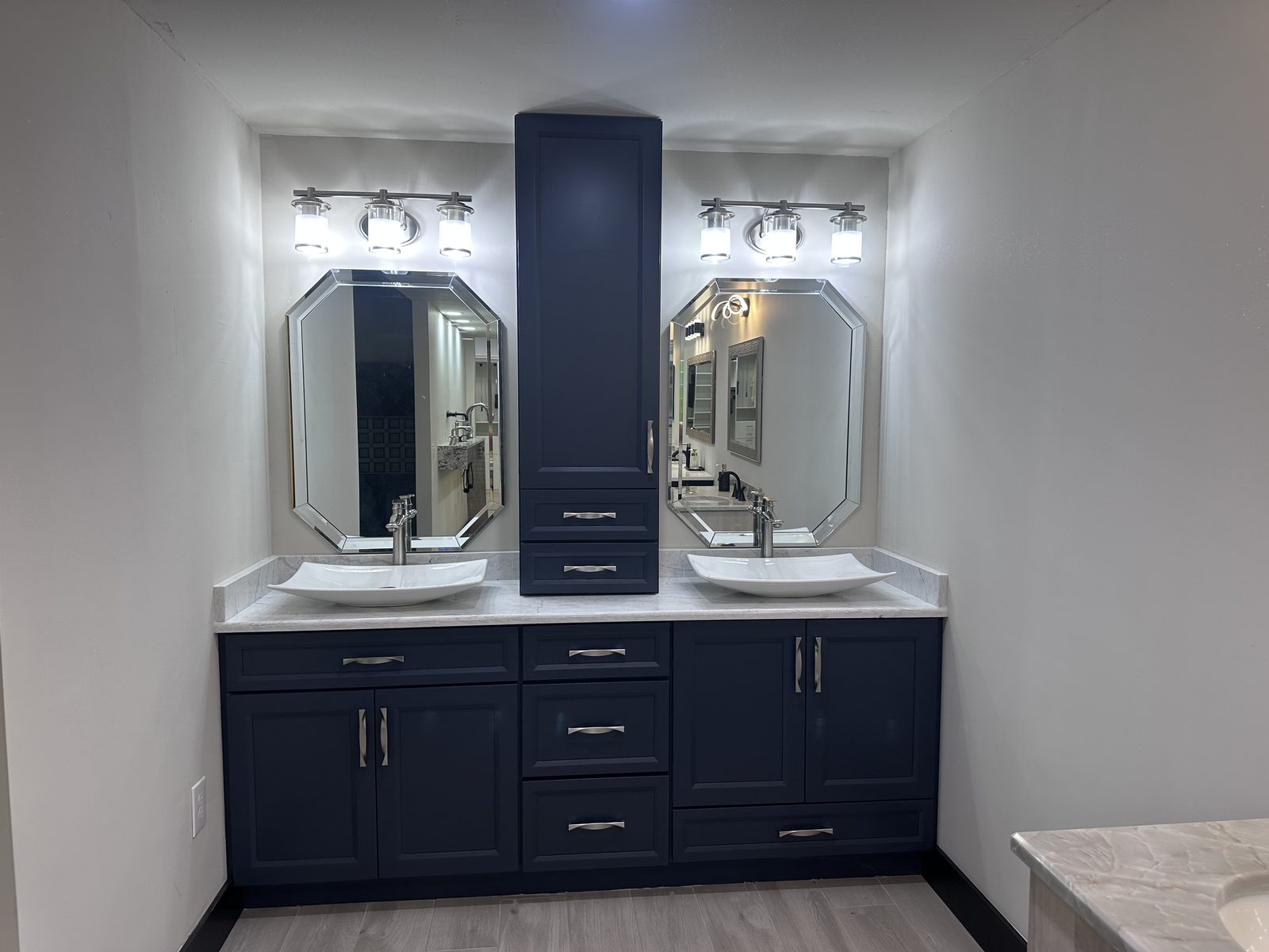 Bathroom vanity and mirror